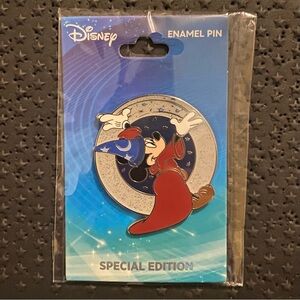 DPB Sorcerer Mickey Fantasia Pin LE 300 Disney Pins Blog Monogram Trading Gifts